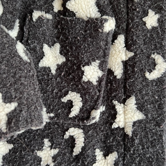 Girls Cat & Jack Gray and White Stars Coat - Picture 3 of 7